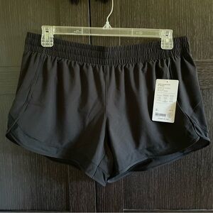 NWT Athleta Mesh Racer Run 4” Short Black L